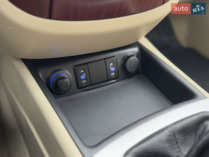 Внедорожник / Кроссовер Hyundai Santa FE 2009 в Ивано-Франковске