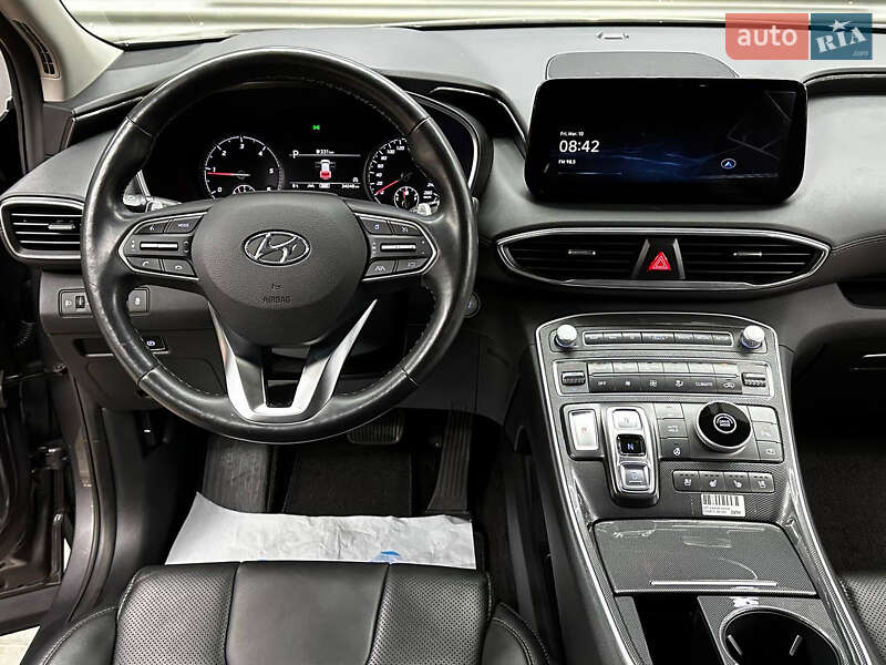 Внедорожник / Кроссовер Hyundai Santa FE 2020 в Киеве