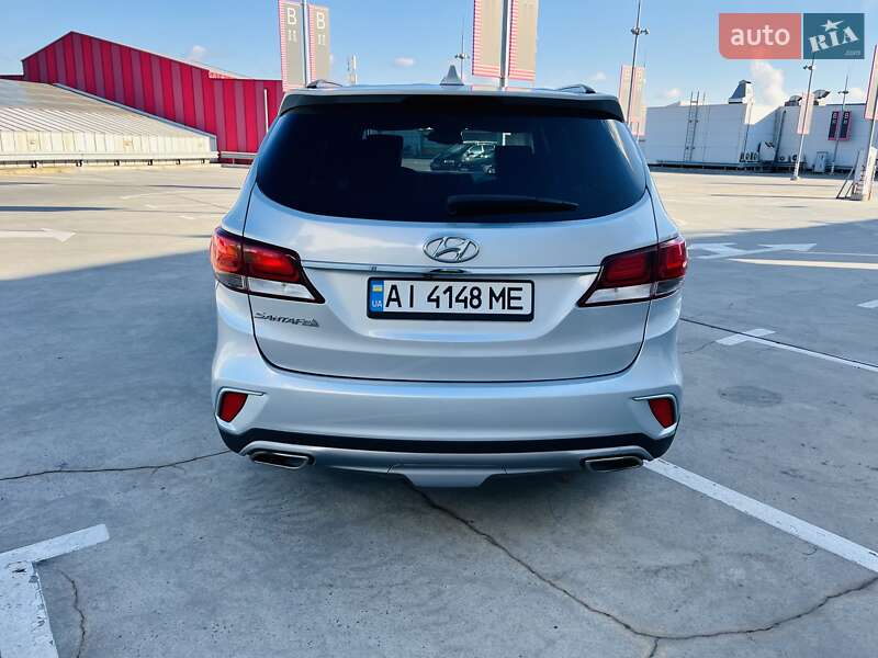 Внедорожник / Кроссовер Hyundai Santa FE 2016 в Киеве