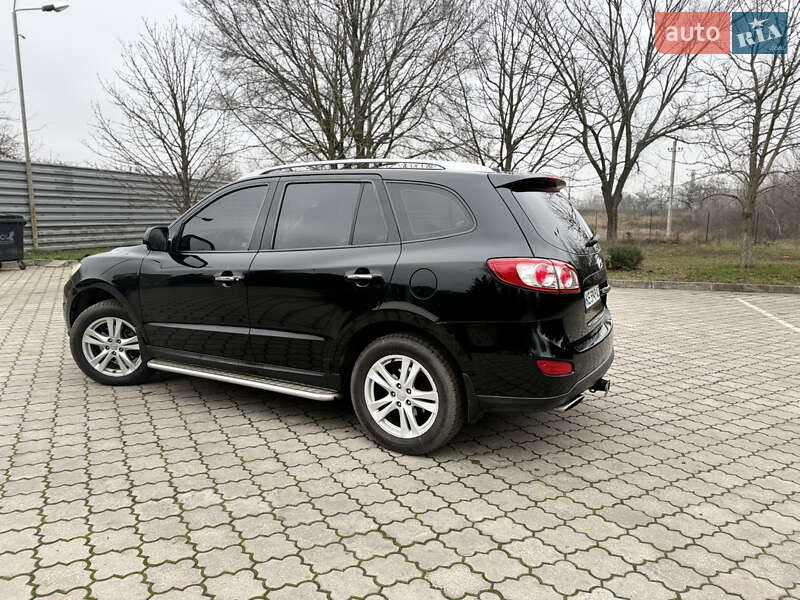 Позашляховик / Кросовер Hyundai Santa FE 2011 в Павлограді