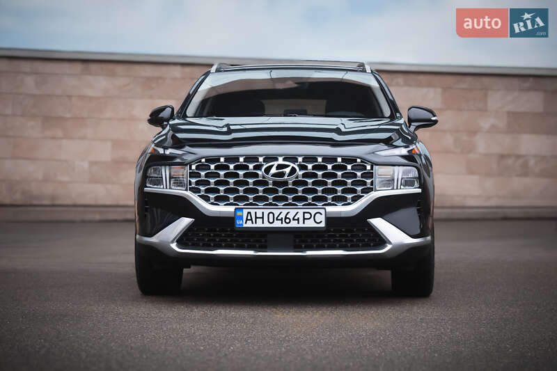 Внедорожник / Кроссовер Hyundai Santa FE 2023 в Киеве