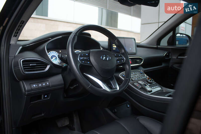 Внедорожник / Кроссовер Hyundai Santa FE 2023 в Киеве