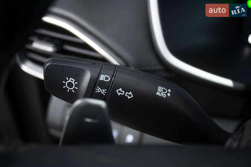 Внедорожник / Кроссовер Hyundai Santa FE 2023 в Киеве