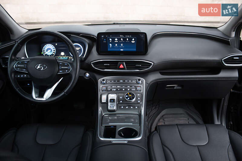 Внедорожник / Кроссовер Hyundai Santa FE 2023 в Киеве