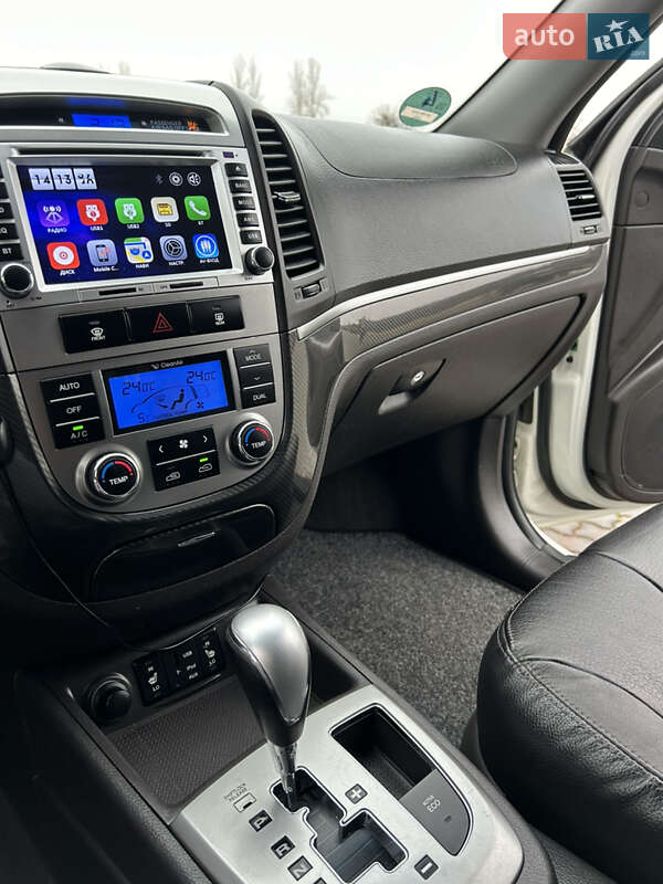 Внедорожник / Кроссовер Hyundai Santa FE 2011 в Коломые