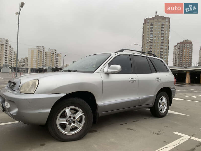 Внедорожник / Кроссовер Hyundai Santa FE 2003 в Киеве