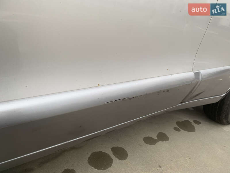 Внедорожник / Кроссовер Hyundai Santa FE 2003 в Киеве