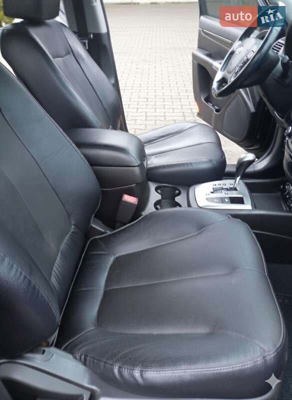 Позашляховик / Кросовер Hyundai Santa FE 2012 в Сарнах