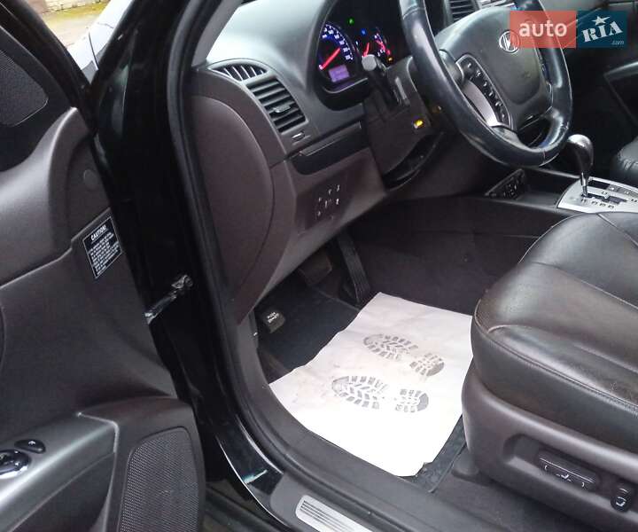 Позашляховик / Кросовер Hyundai Santa FE 2012 в Сарнах