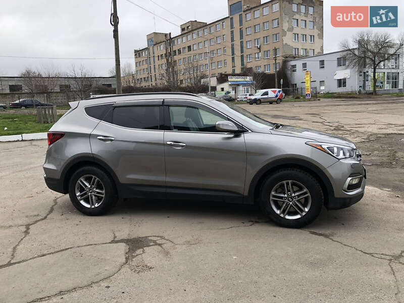 Внедорожник / Кроссовер Hyundai Santa FE 2018 в Николаеве