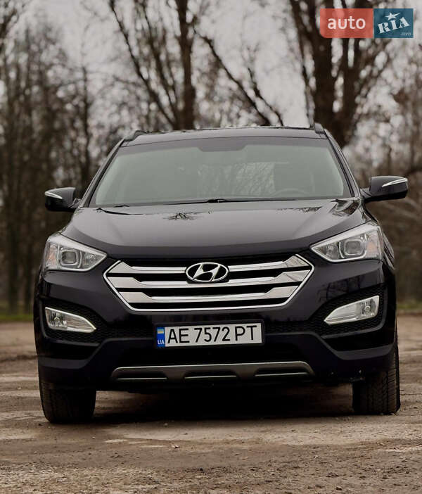 Позашляховик / Кросовер Hyundai Santa FE 2012 в Кам'янському