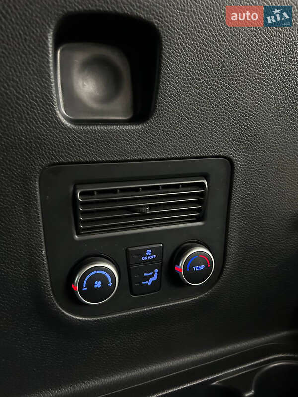 Позашляховик / Кросовер Hyundai Santa FE 2016 в Коломиї фото 15 Позашляховик / Кросовер Hyundai Santa FE 2016 в Коломиї