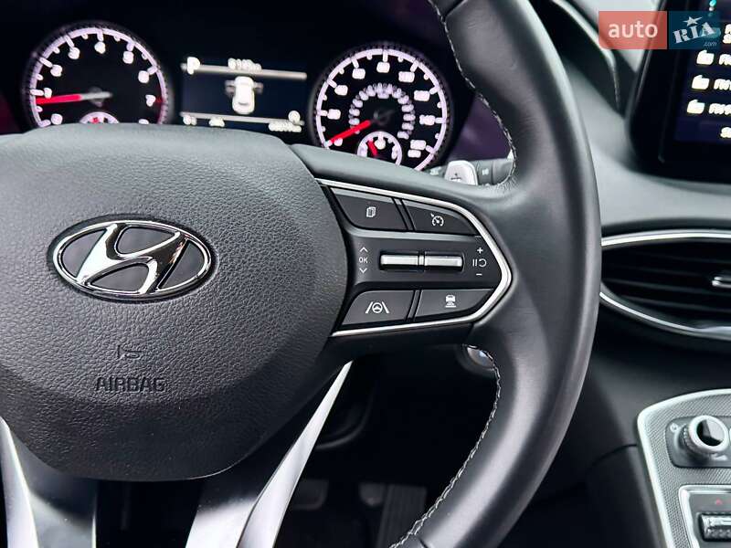 Внедорожник / Кроссовер Hyundai Santa FE 2023 в Киеве