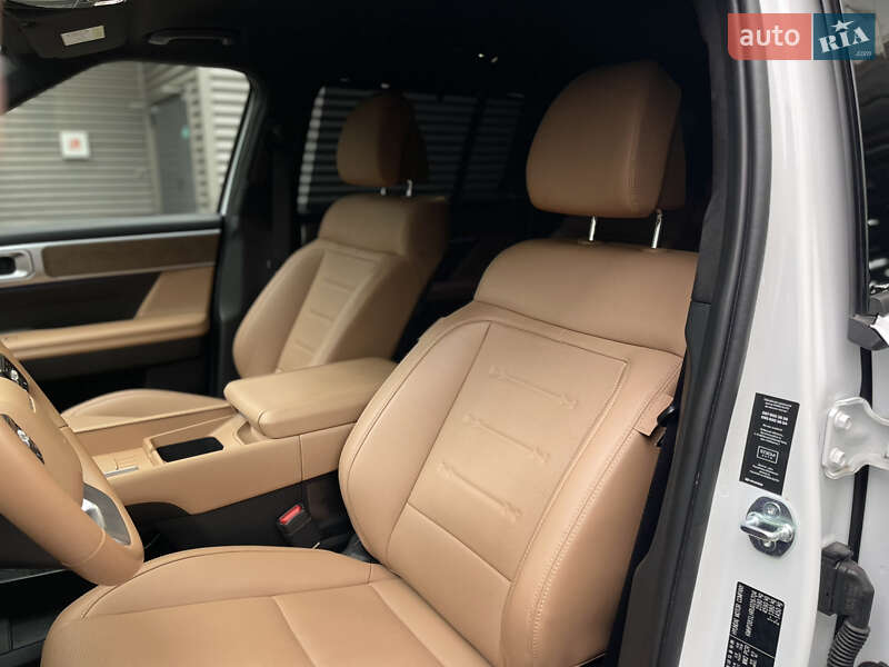 Внедорожник / Кроссовер Hyundai Santa FE 2024 в Киеве