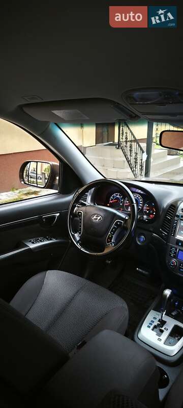 Внедорожник / Кроссовер Hyundai Santa FE 2010 в Дрогобыче фото 9 Внедорожник / Кроссовер Hyundai Santa FE 2010 в Дрогобыче
