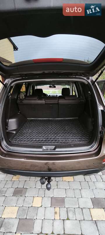 Внедорожник / Кроссовер Hyundai Santa FE 2010 в Дрогобыче фото 14 Внедорожник / Кроссовер Hyundai Santa FE 2010 в Дрогобыче