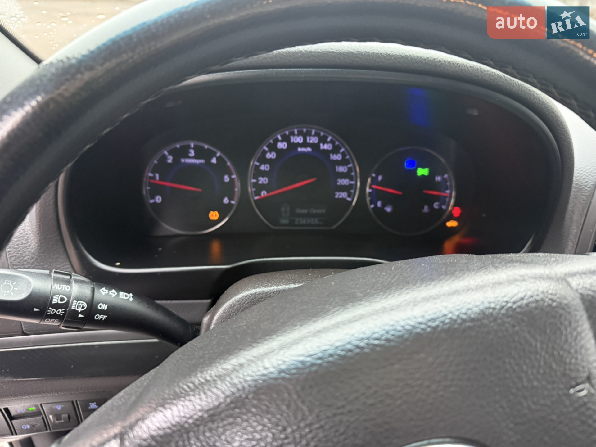 2011 Hyundai Santa Fe - мініатюра 11
