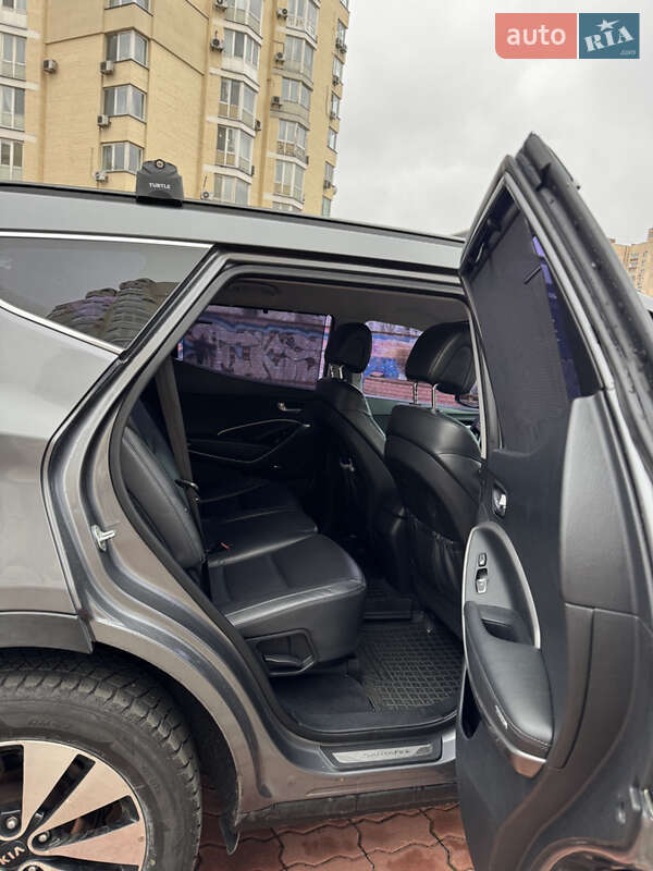 Внедорожник / Кроссовер Hyundai Santa FE 2014 в Киеве фото 14 Внедорожник / Кроссовер Hyundai Santa FE 2014 в Киеве