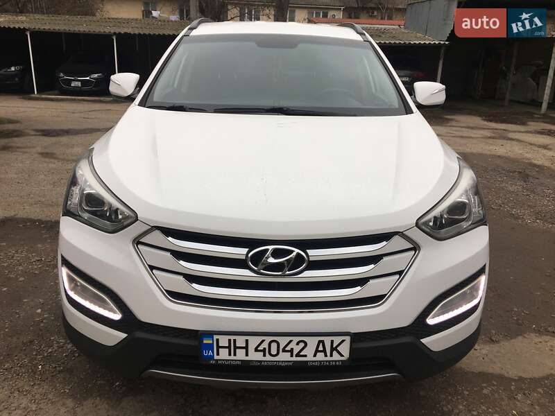 Позашляховик / Кросовер Hyundai Santa FE 2013 в Одесі