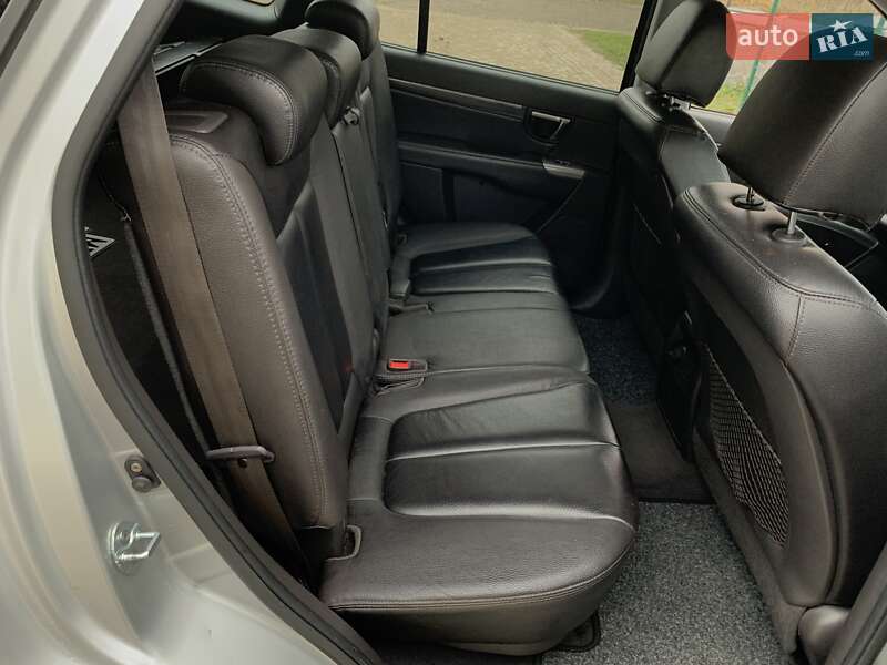 Внедорожник / Кроссовер Hyundai Santa FE 2011 в Бердичеве