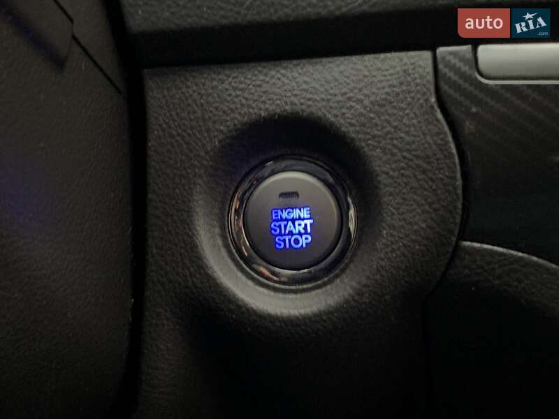 Внедорожник / Кроссовер Hyundai Santa FE 2011 в Бердичеве