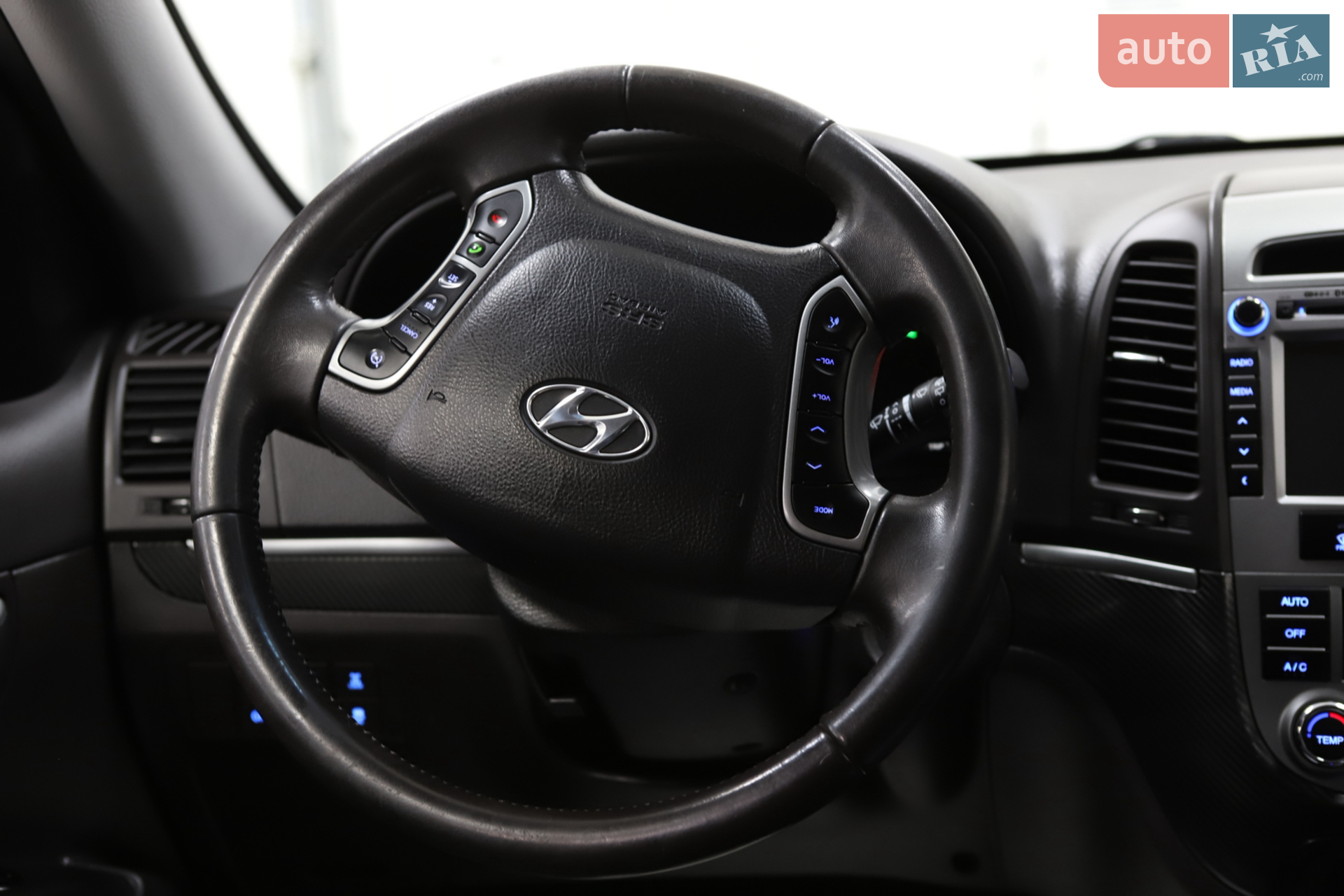 2012 Hyundai Santa Fe - мініатюра 68