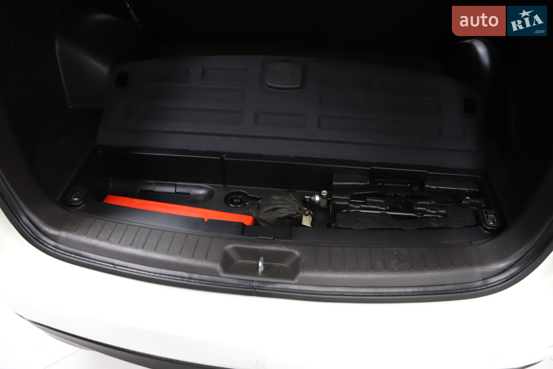 2012 Hyundai Santa Fe - мініатюра 76