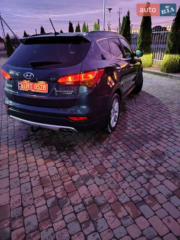 Внедорожник / Кроссовер Hyundai Santa FE 2014 в Ровно