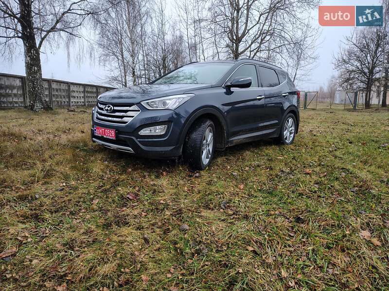 Внедорожник / Кроссовер Hyundai Santa FE 2014 в Ровно