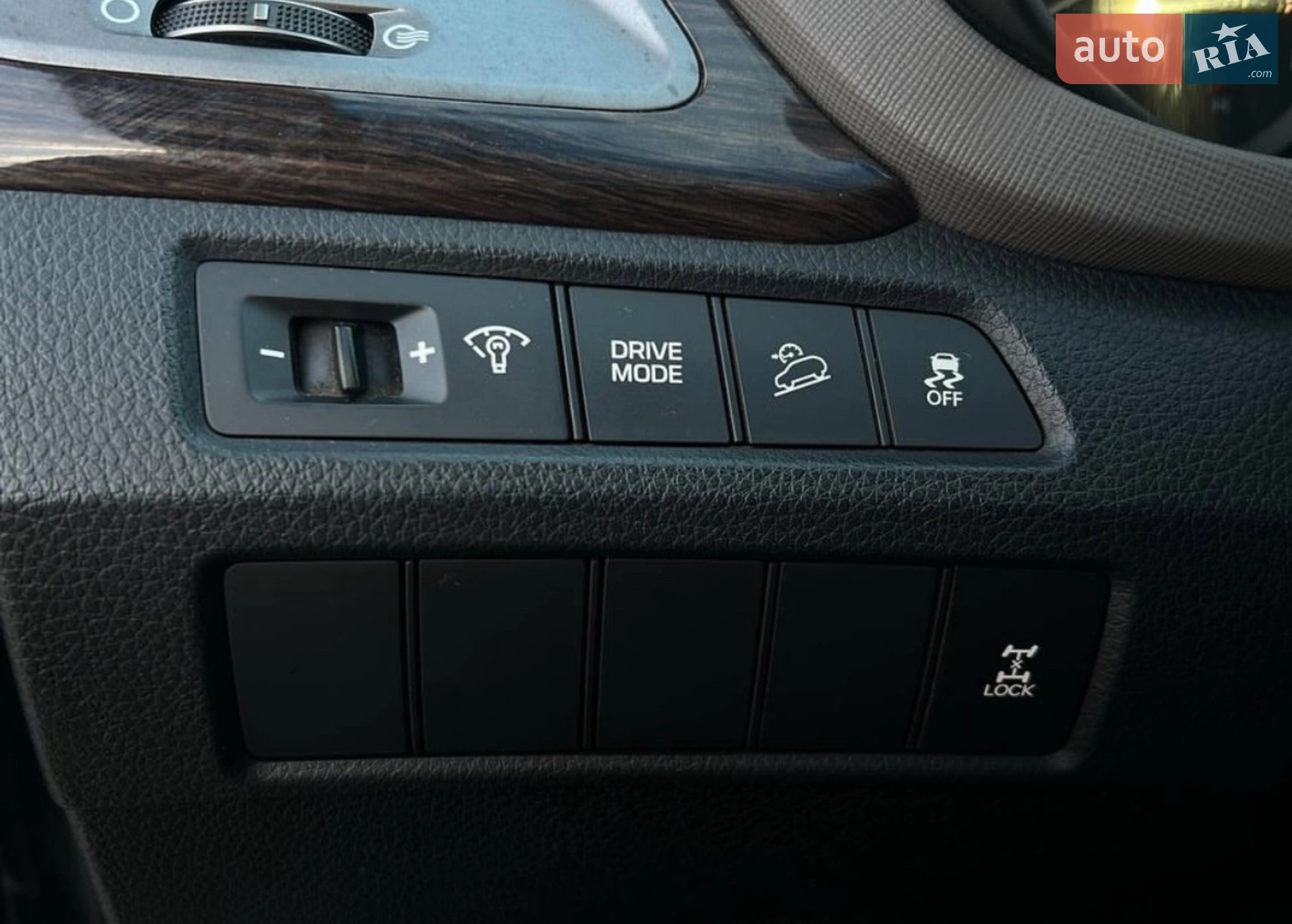 2016 Hyundai Santa Fe - мініатюра 5