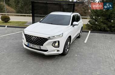 Внедорожник / Кроссовер Hyundai Santa FE 2018 в Сходнице