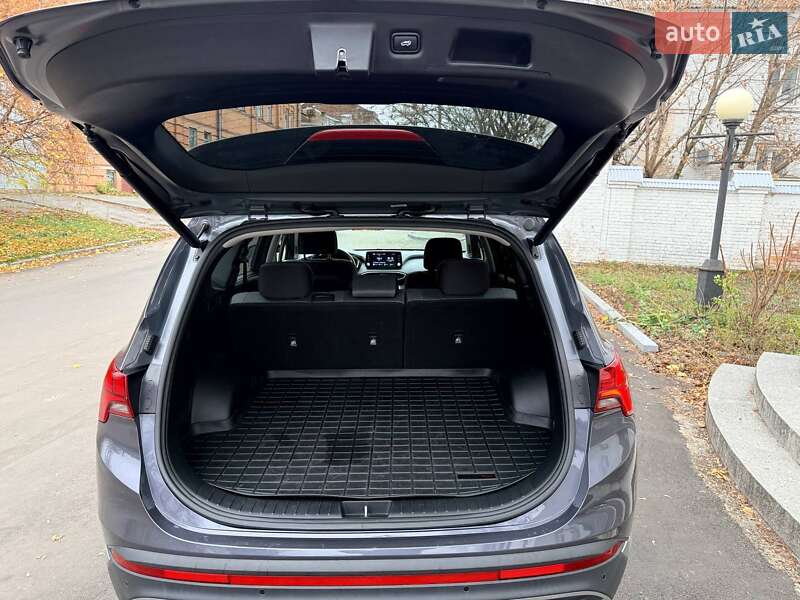 Позашляховик / Кросовер Hyundai Santa FE 2022 в Полтаві