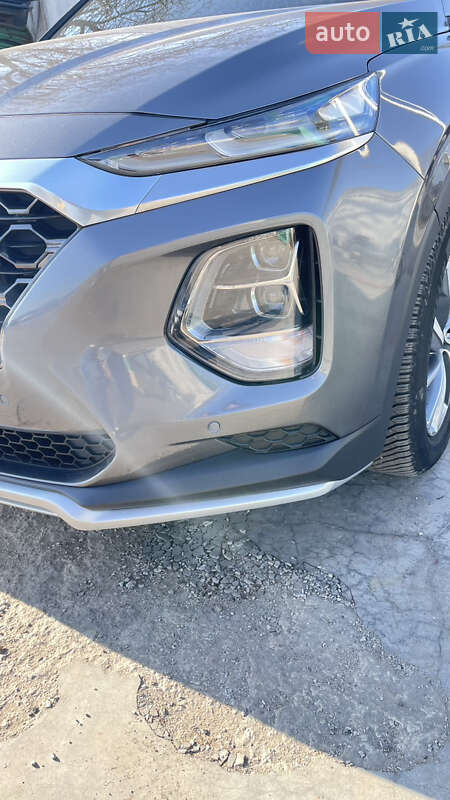 Позашляховик / Кросовер Hyundai Santa FE 2019 в Умані