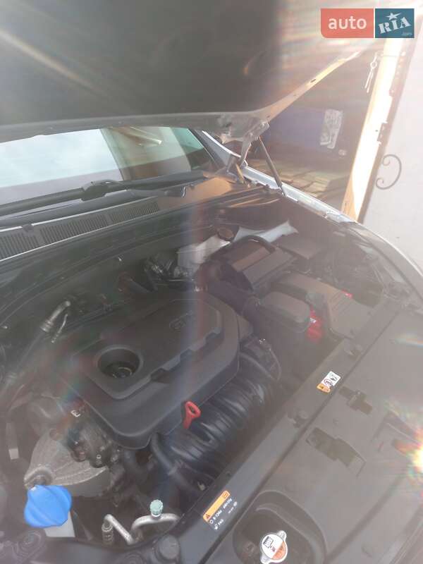 Позашляховик / Кросовер Hyundai Santa FE 2016 в Хмельницькому