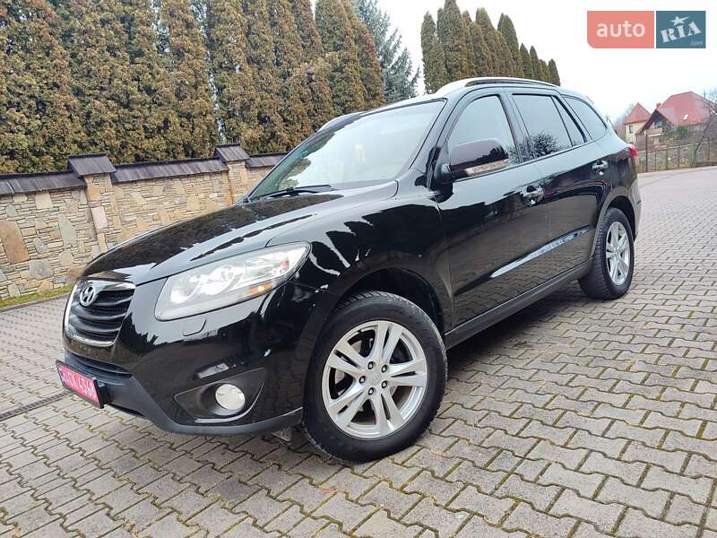 Позашляховик / Кросовер Hyundai Santa FE 2010 в Івано-Франківську