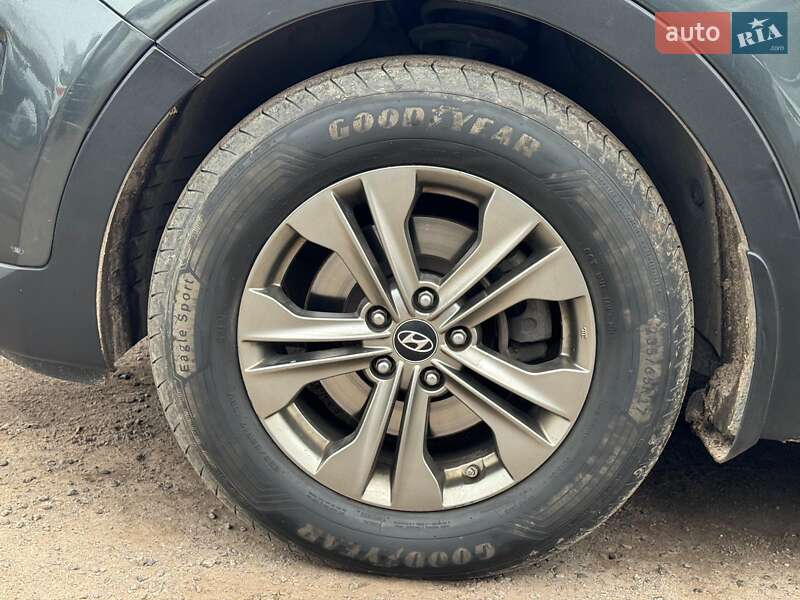 Позашляховик / Кросовер Hyundai Santa FE 2014 в Вінниці