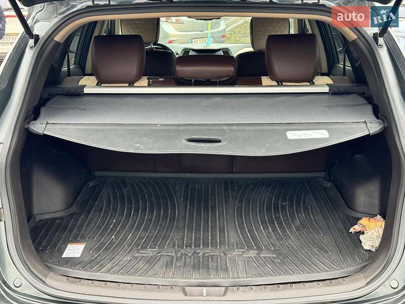 Позашляховик / Кросовер Hyundai Santa FE 2014 в Вінниці