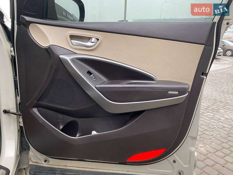 Позашляховик / Кросовер Hyundai Santa FE 2013 в Львові