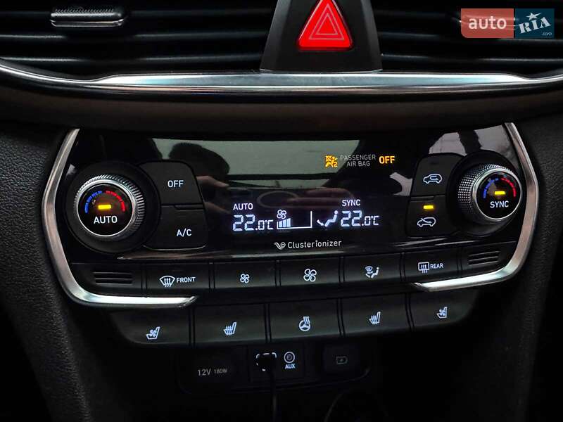 Внедорожник / Кроссовер Hyundai Santa FE 2019 в Киеве фото 55 Внедорожник / Кроссовер Hyundai Santa FE 2019 в Киеве