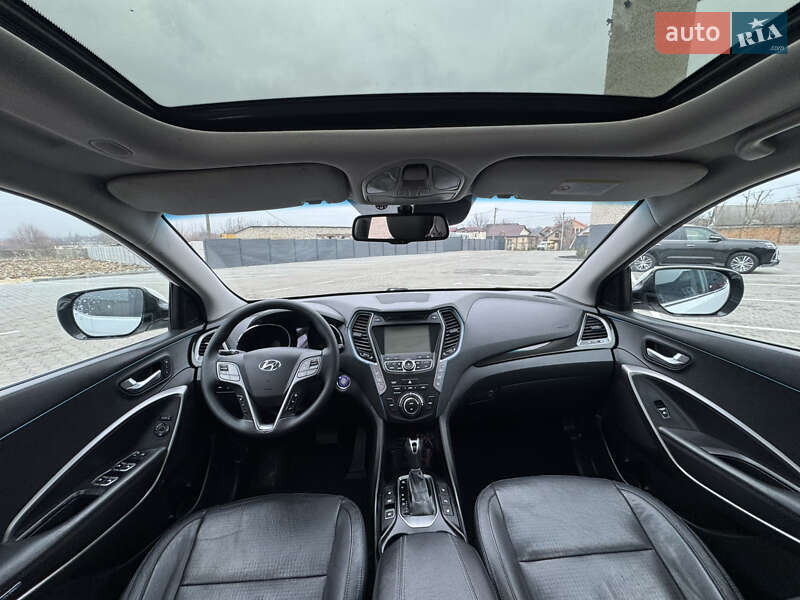 Позашляховик / Кросовер Hyundai Santa FE 2013 в Дубні