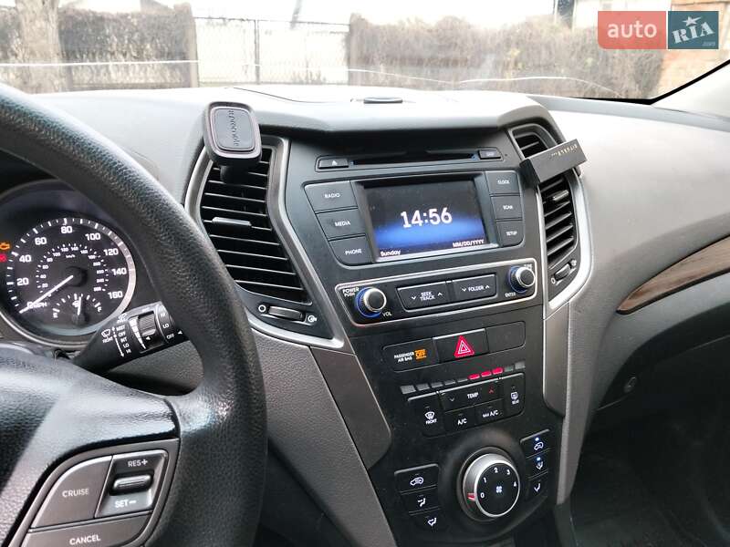 Позашляховик / Кросовер Hyundai Santa FE 2017 в Кривому Розі