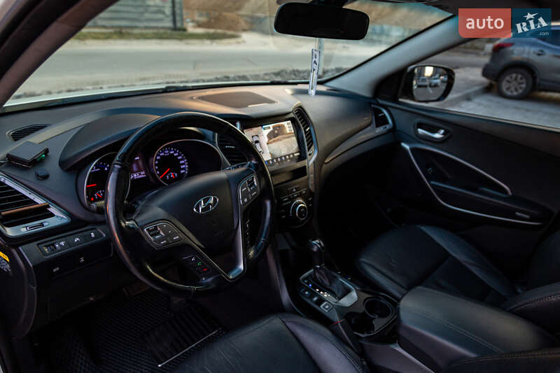 Позашляховик / Кросовер Hyundai Santa FE 2013 в Києві