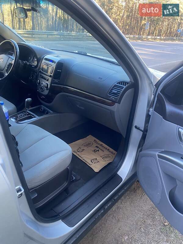 Позашляховик / Кросовер Hyundai Santa FE 2010 в Полтаві