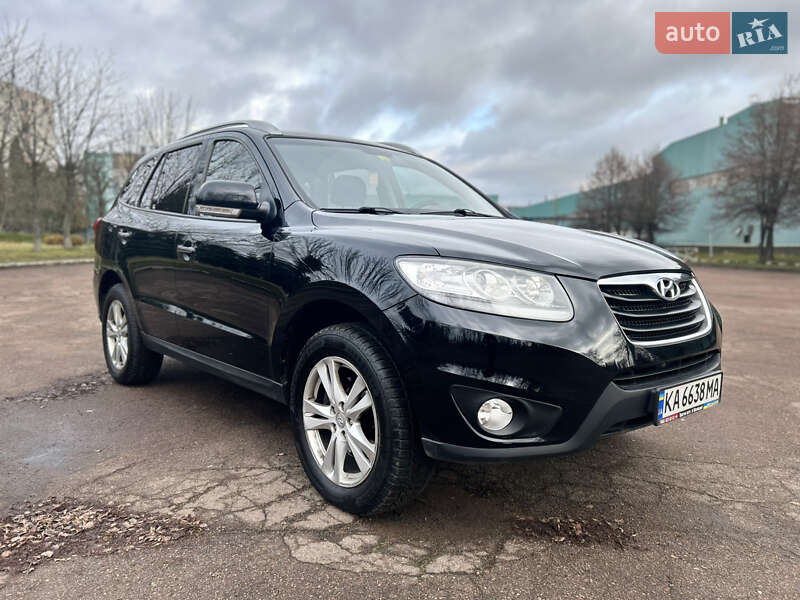 Внедорожник / Кроссовер Hyundai Santa FE 2011 в Житомире