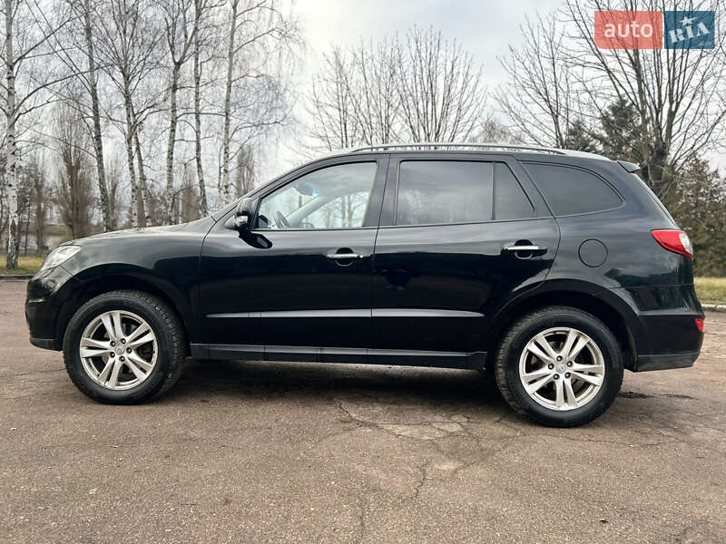 Внедорожник / Кроссовер Hyundai Santa FE 2011 в Житомире