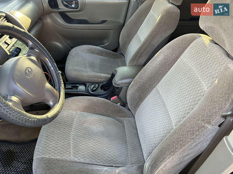 Внедорожник / Кроссовер Hyundai Santa FE 2004 в Дрогобыче