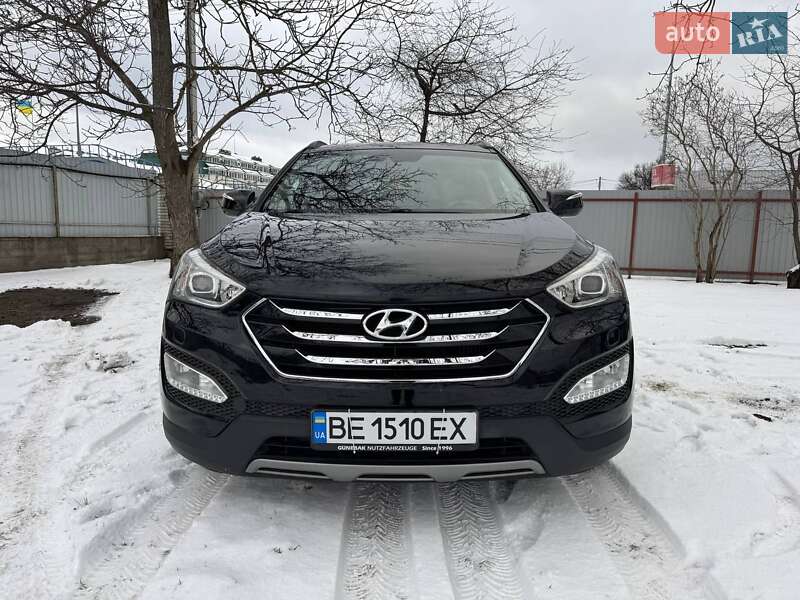 Внедорожник / Кроссовер Hyundai Santa FE 2013 в Киеве