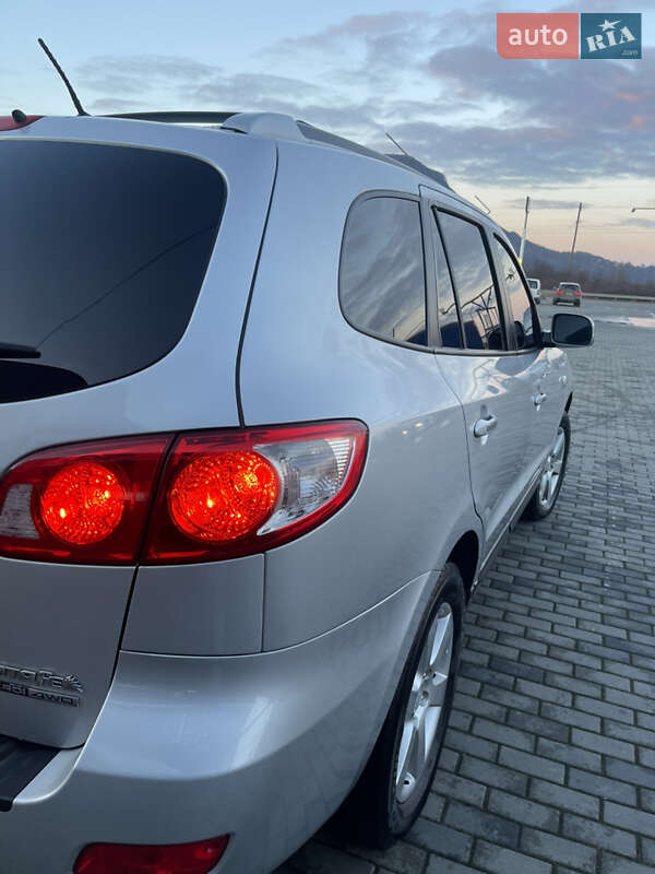 Позашляховик / Кросовер Hyundai Santa FE 2007 в Ужгороді