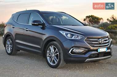 Внедорожник / Кроссовер Hyundai Santa FE 2016 в Ровно