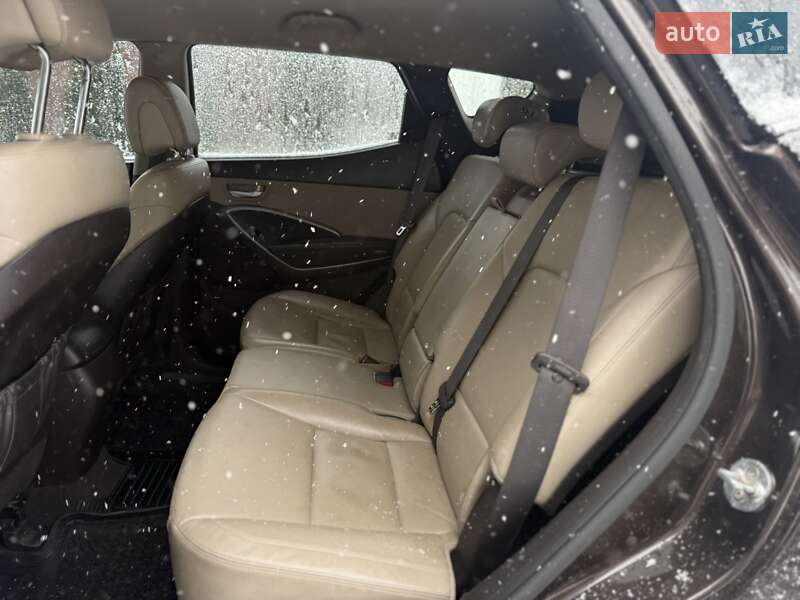 Позашляховик / Кросовер Hyundai Santa FE 2017 в Коломиї